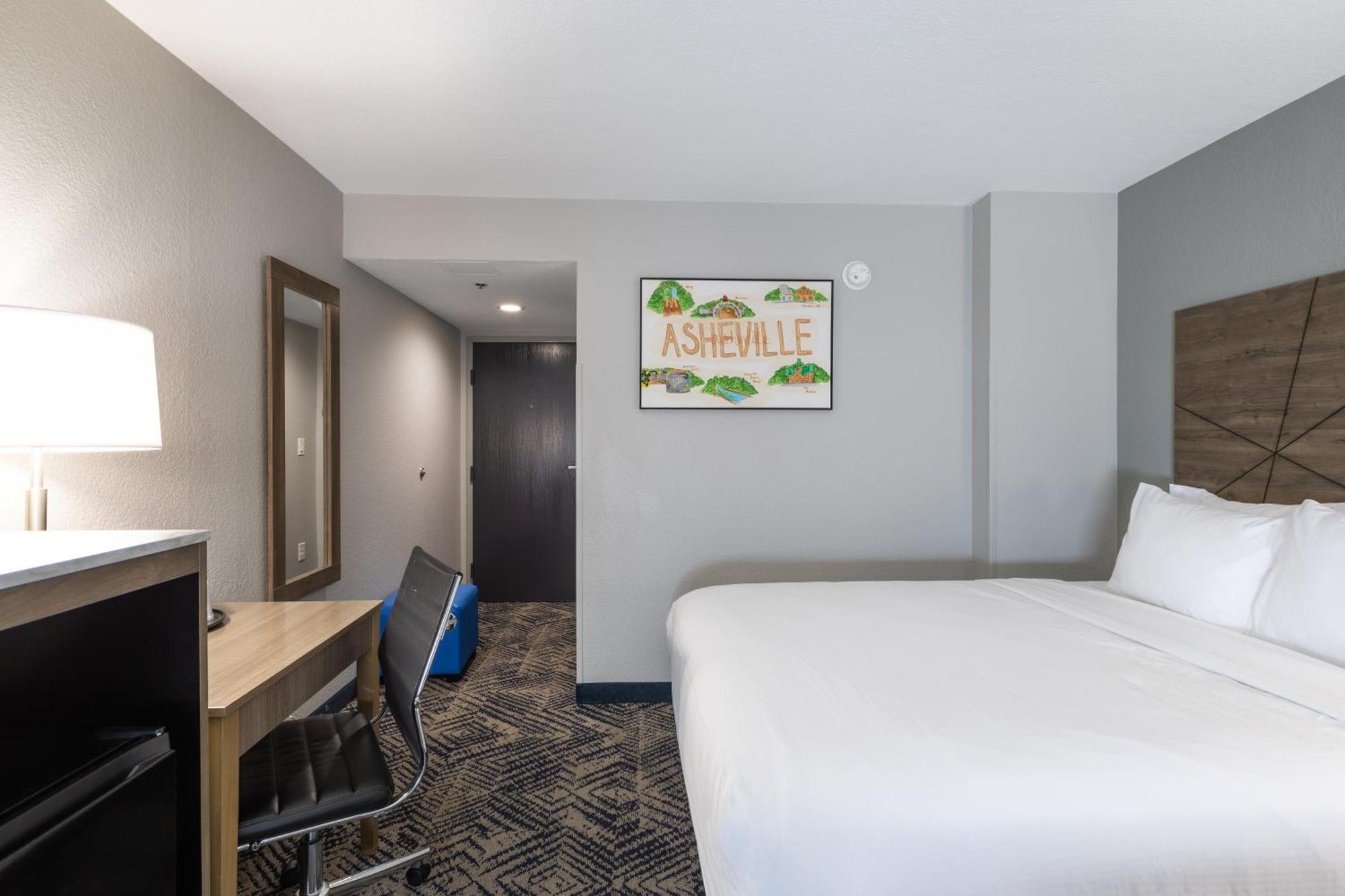 Rodeway Inn & Suites Near Outlet Mall - Asheville Eksteriør bilde