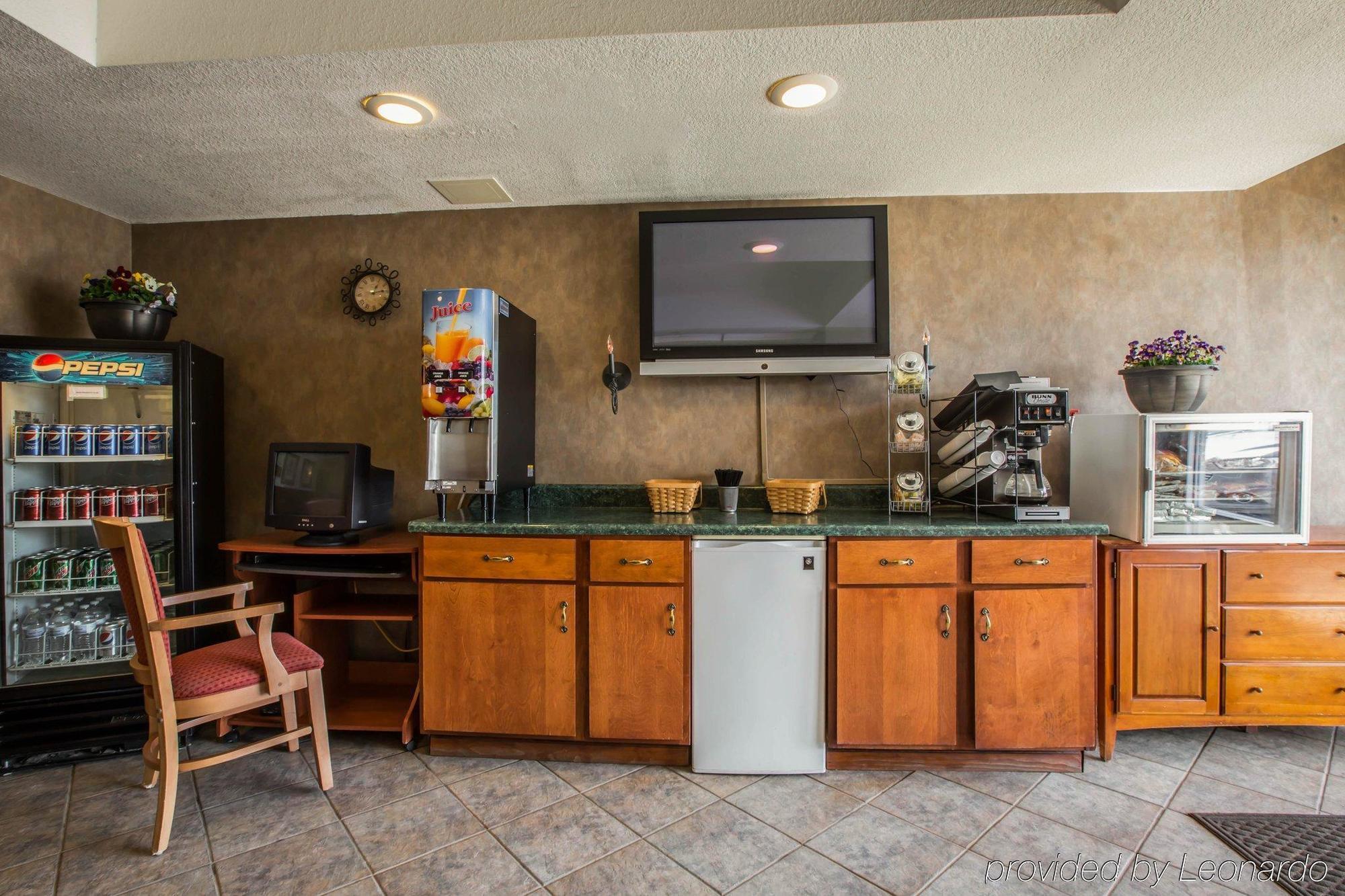 Rodeway Inn & Suites Near Outlet Mall - Asheville Eksteriør bilde